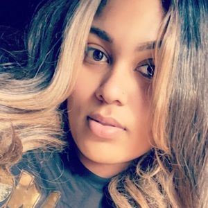 Meet your Posher, Jada